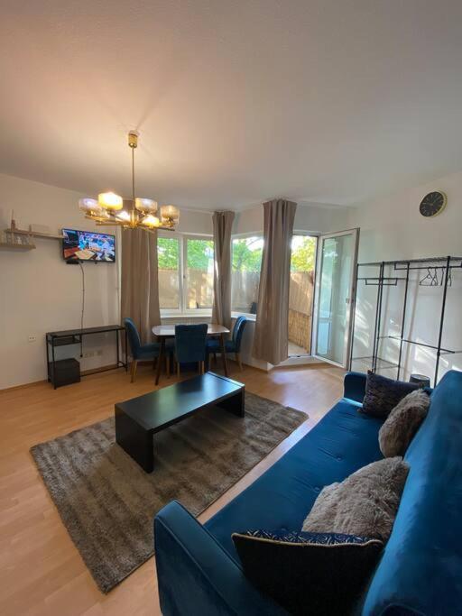 ברלין Apartment With Balcony מראה חיצוני תמונה