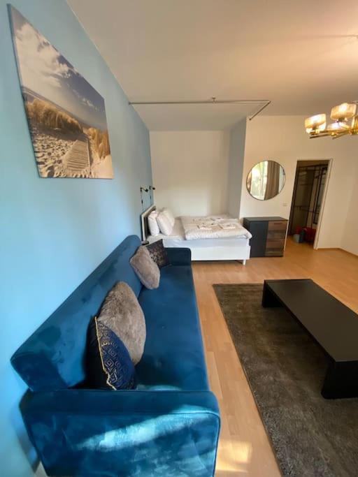 ברלין Apartment With Balcony מראה חיצוני תמונה