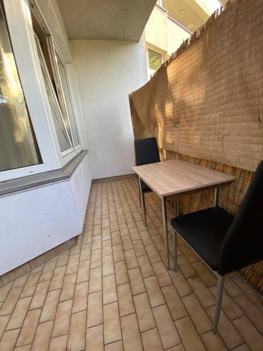 ברלין Apartment With Balcony מראה חיצוני תמונה
