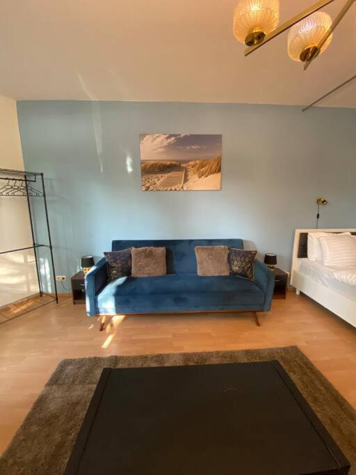 ברלין Apartment With Balcony מראה חיצוני תמונה